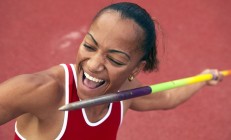 开云体育在线-钢铁战车碾压东方魔法，马琳一己之力点燃斯图加特寒夜