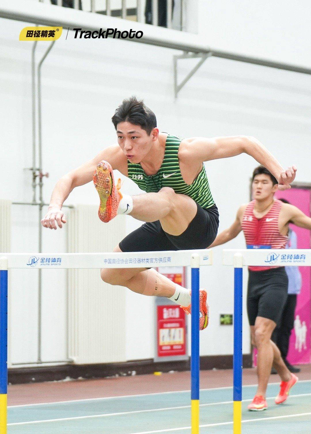 希腊选手在田径比赛中取得好成绩