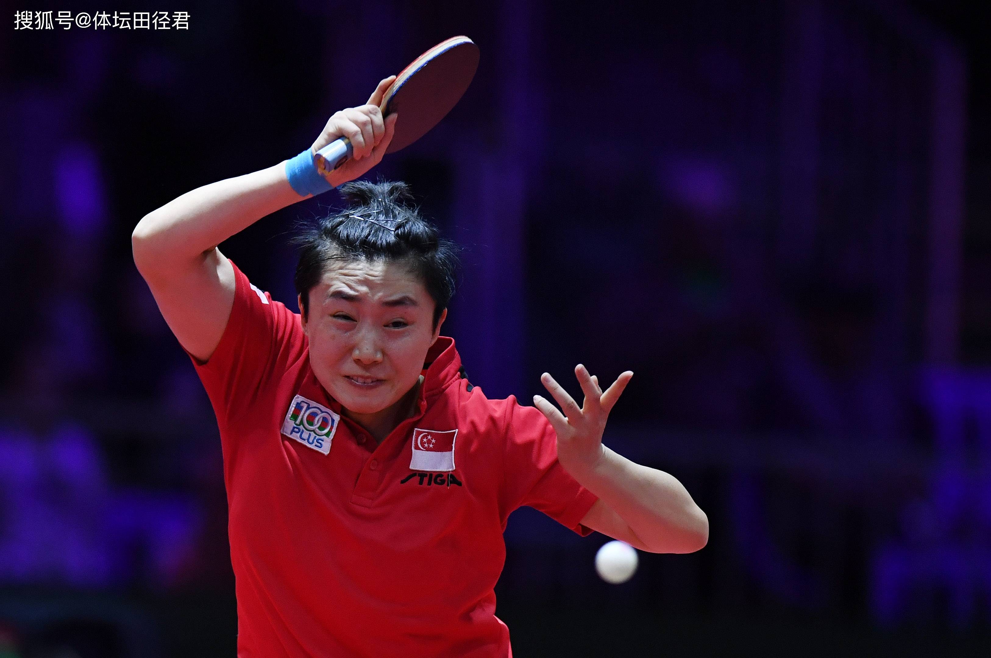 阿尔克马尔大破对手，轻松晋级强