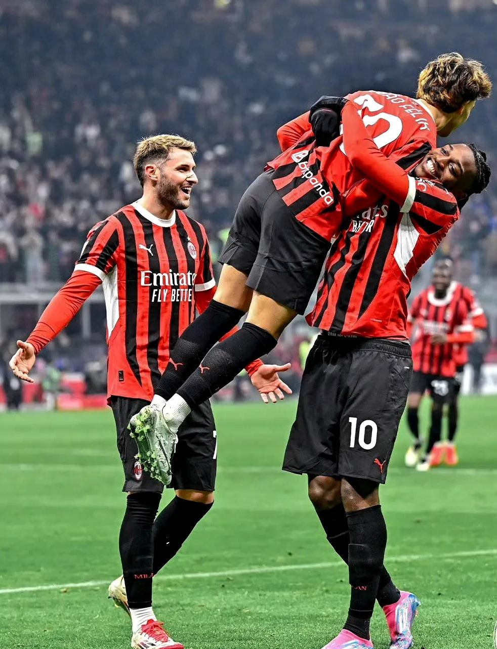 意大利迎来挑战，须全力争胜保住晋级希望的简单介绍