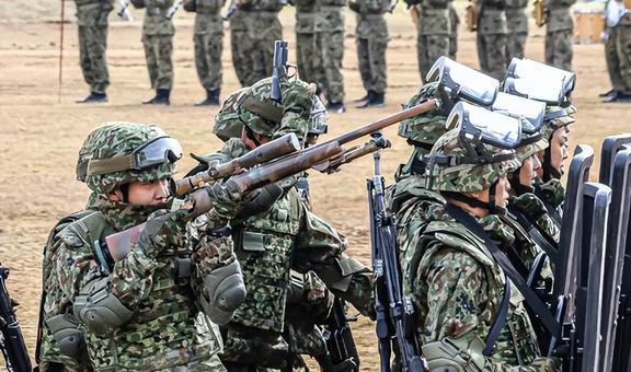 关于广州独角兽对阵重庆火龙果队，实力对比明显的信息