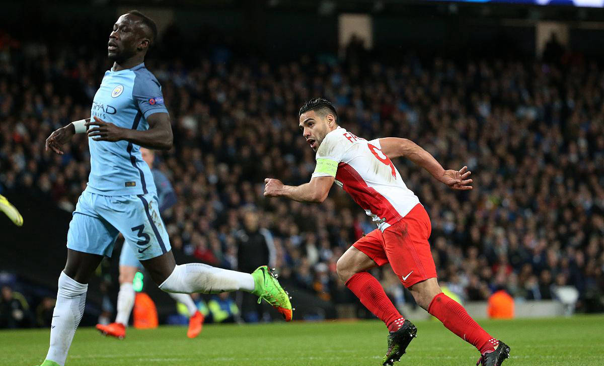 摩纳哥客场迎战强敌，球队临危受命