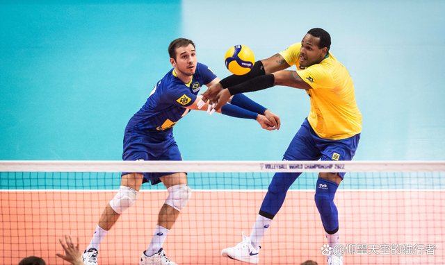 梦幻组合！英格兰队与波兰队携手成功晋级世界杯半决赛