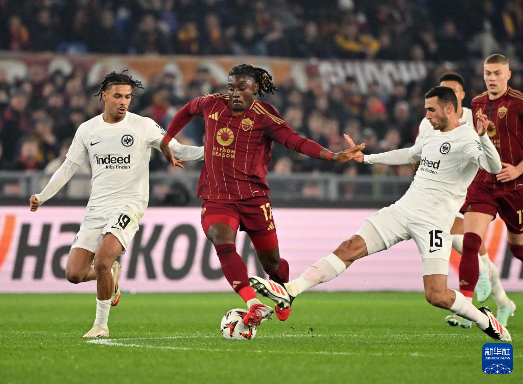 罗马足球队在意大利杯比赛中晋级下一轮的简单介绍