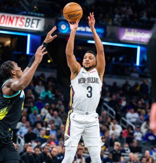 步行者横扫上海队，锡安带队取胜的简单介绍